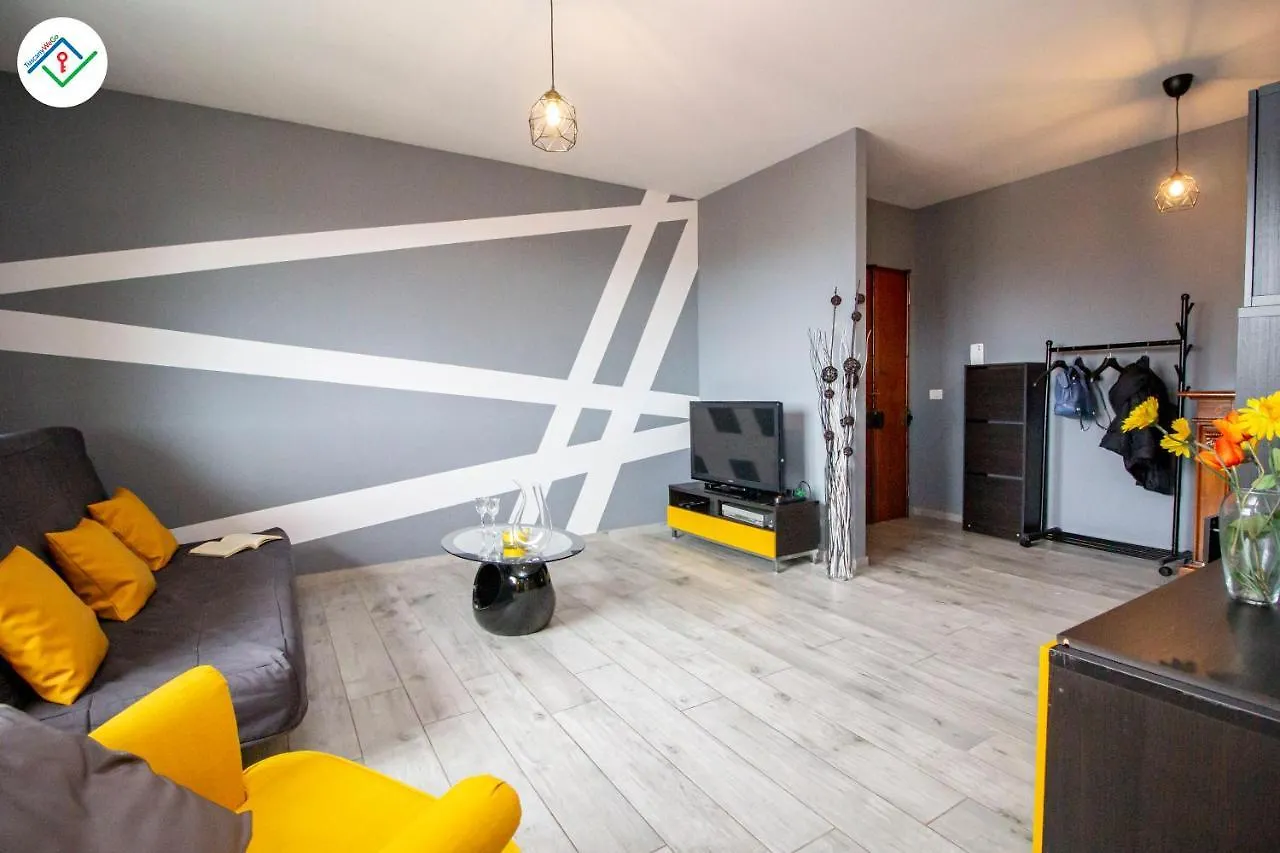 Yellow Apartment Montecatini Terme