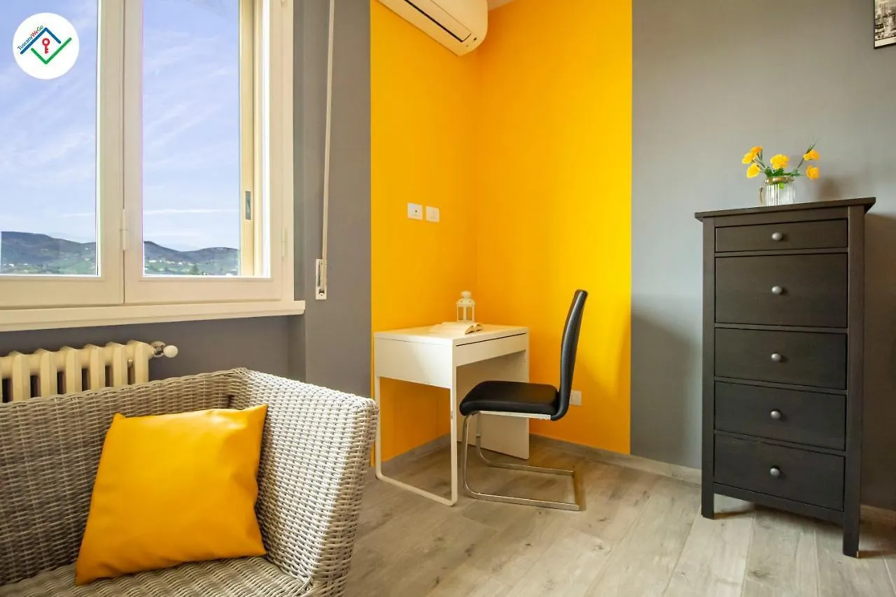 Yellow Apartment Montecatini Terme